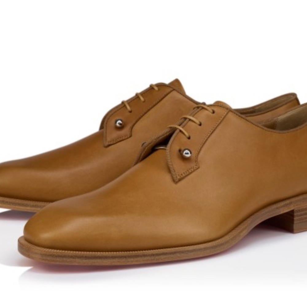 Christian Louboutin Tan Leather Oxfords with Sleek Design